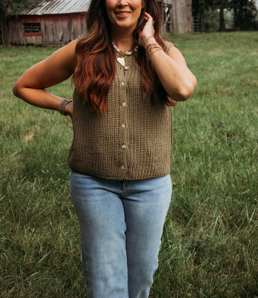 Cambridge Sweater Vest- Olive