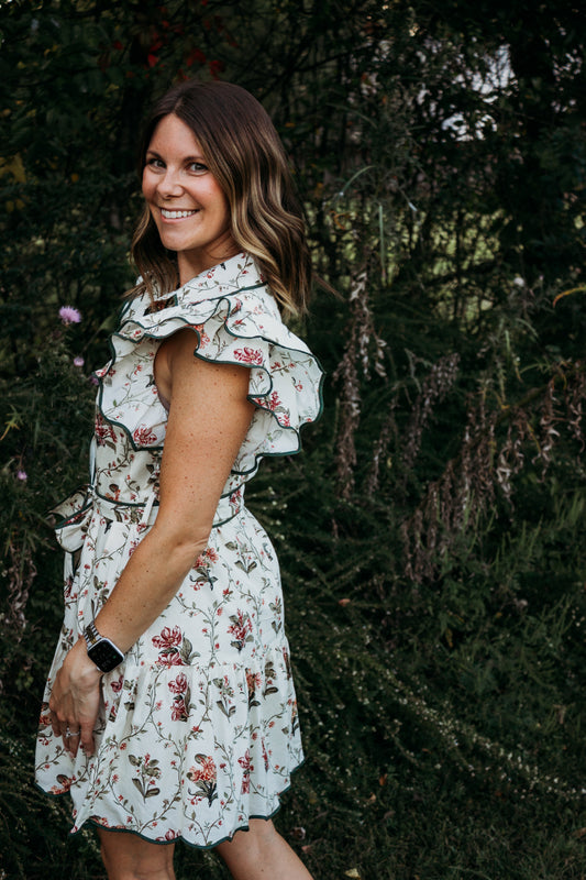 It Giving Fall Floral Dress