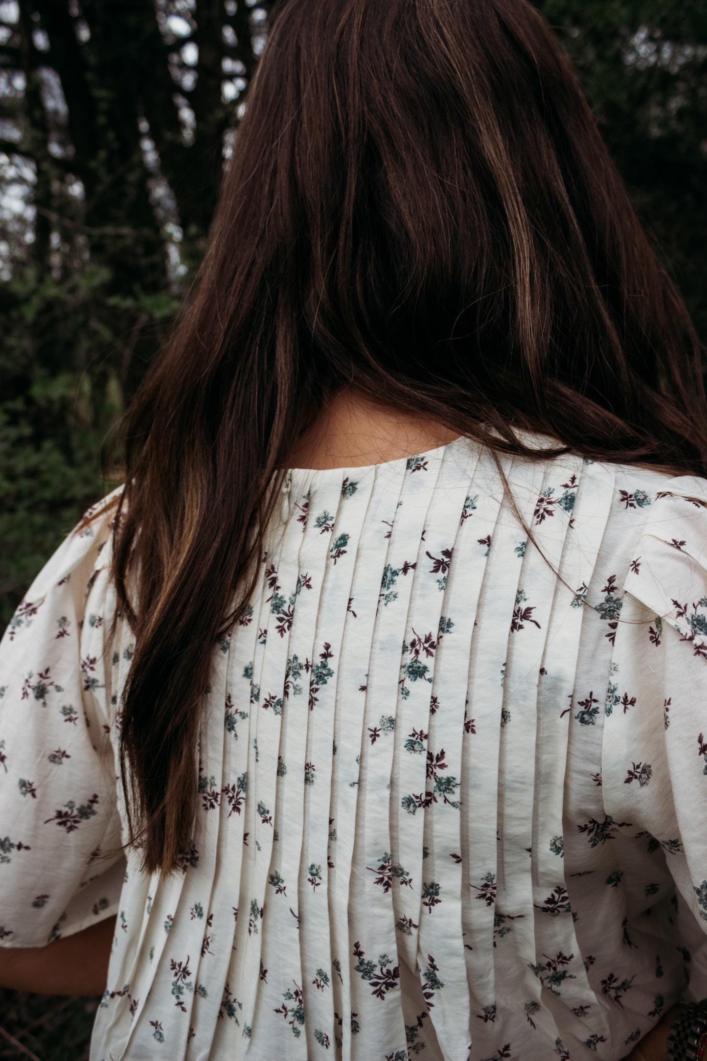 Floral Ivory Print Pintuck Short Sleeve Blouse